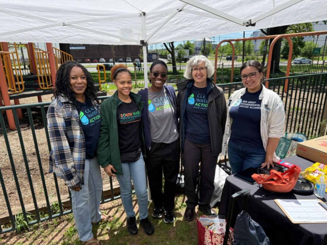 Advocates at a New Jersey clean trucks rally